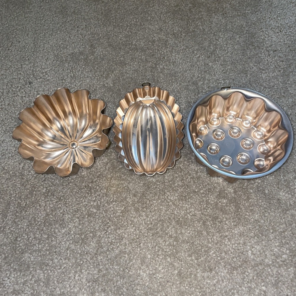 Vintage Copper Tone Metal Jello Molds Set of 3 Fluted Oval Round Kitchen Decor